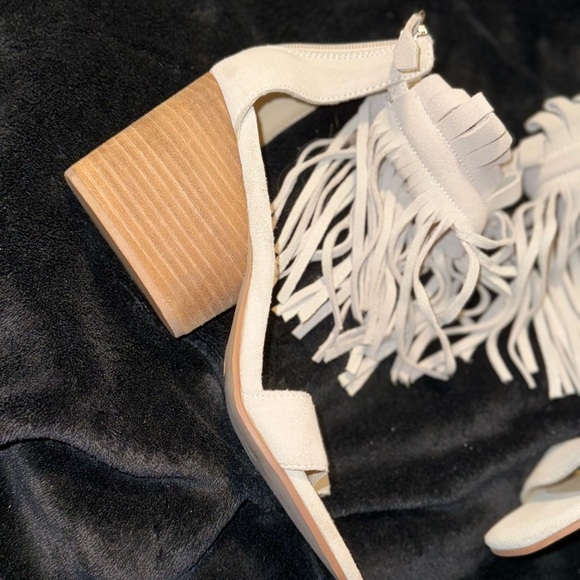 Matiko Cream High Heel Ruffled Sandals - Picture 5 of 9